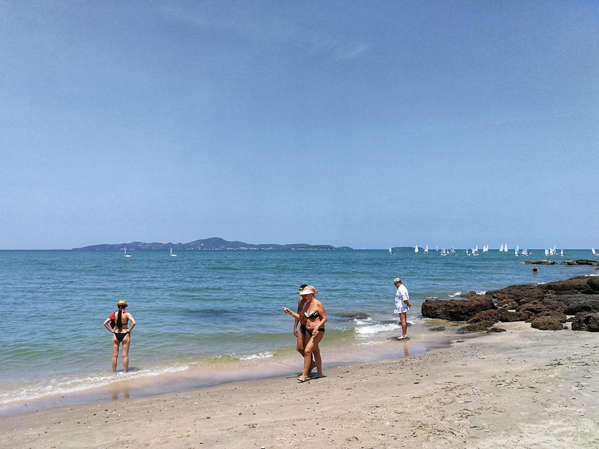 The Beach Pool Villa Pattaya Luaran gambar